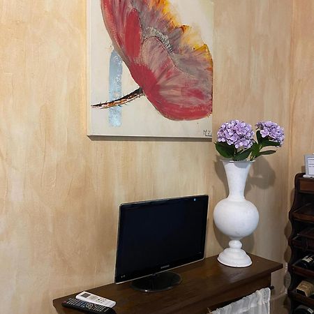 Alex'S Apartment Iglesias Luaran gambar
