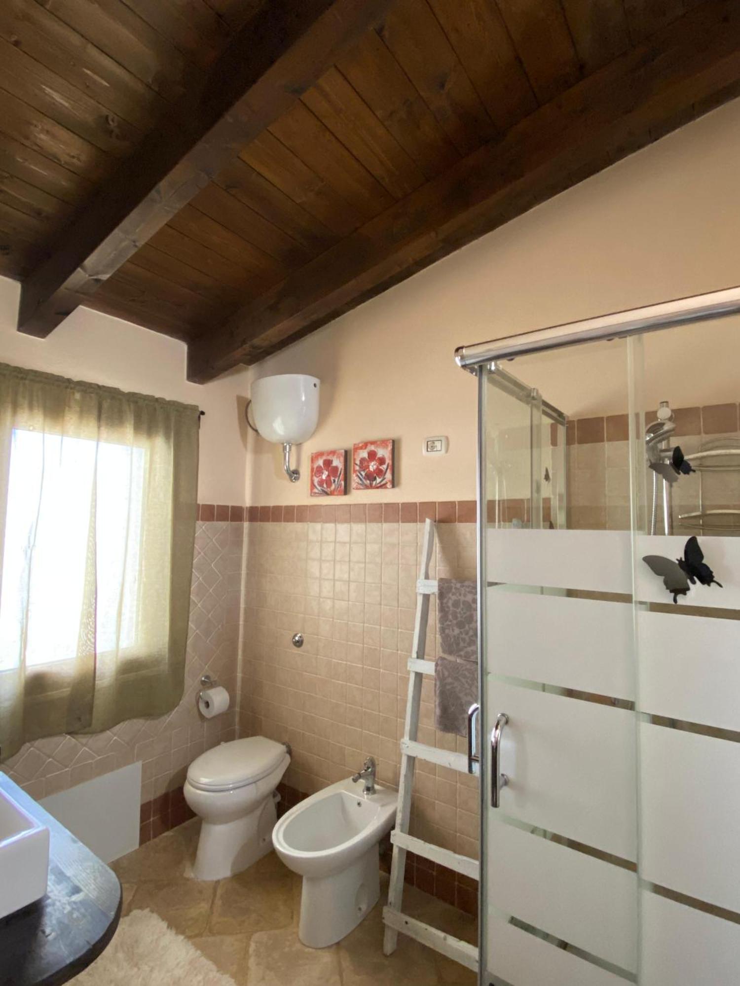 Alex'S Apartment Iglesias Luaran gambar